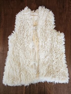 Maurices Faux Fur Vest Size Large NWT